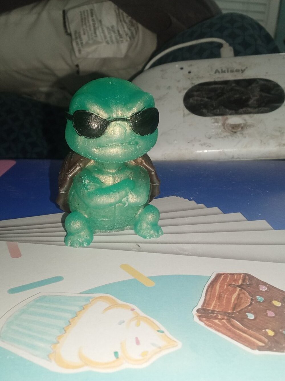 Cool Turtle with sunglasses mini statue